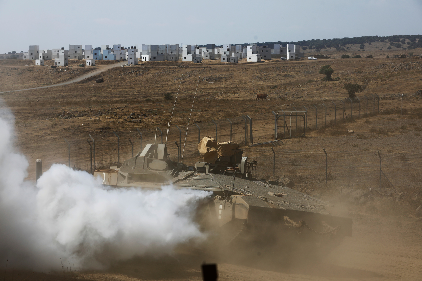 الجيش الإسرائيلي يعلن تدمير نقطة مراقبة للجيش السوري في الجولان