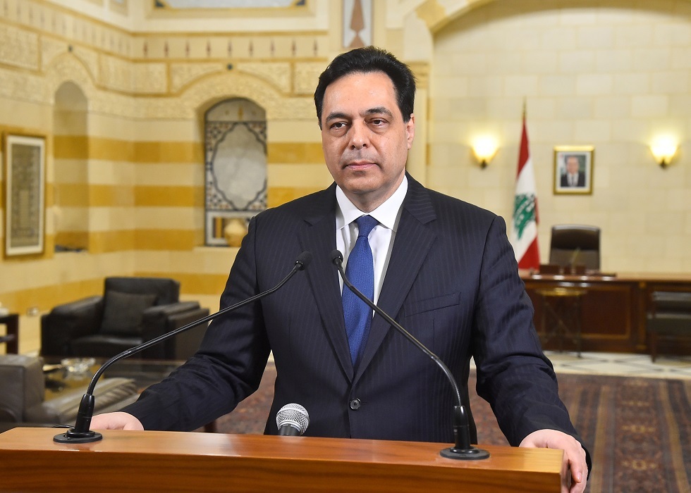 حسان دياب رئيس حكومة تصريف الأعمال في لبنان