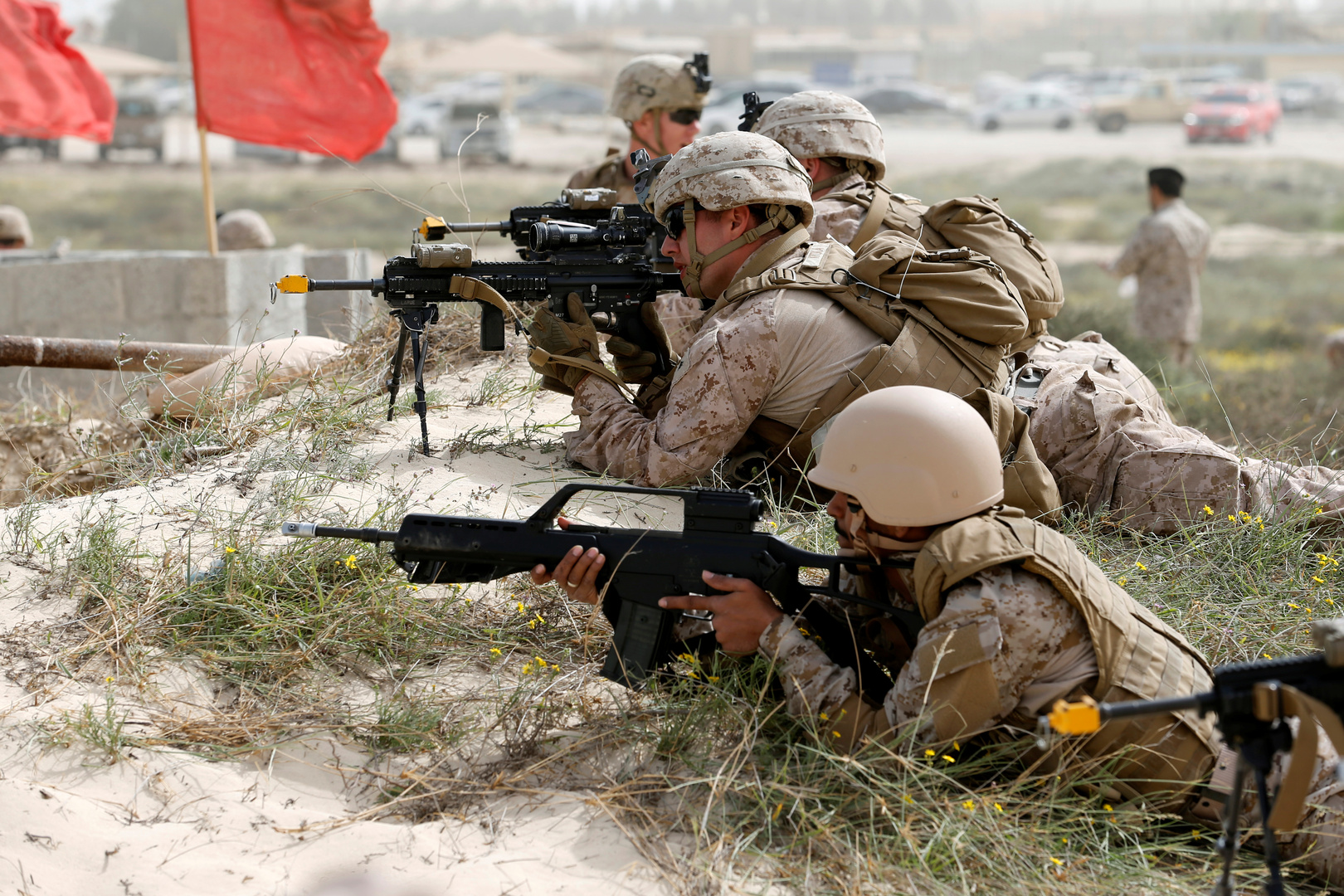 شاهد.. تدريبات عسكرية سعودية-أمريكية مشتركة في جدة