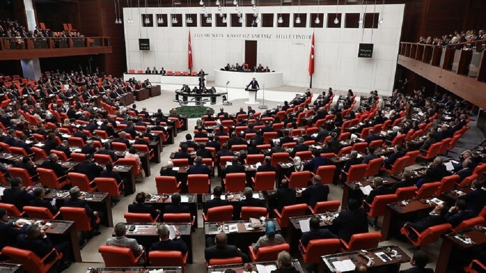 تركيا.. دعوى قضائية جديدة لحظر حزب الشعوب الديمقراطي المعارض