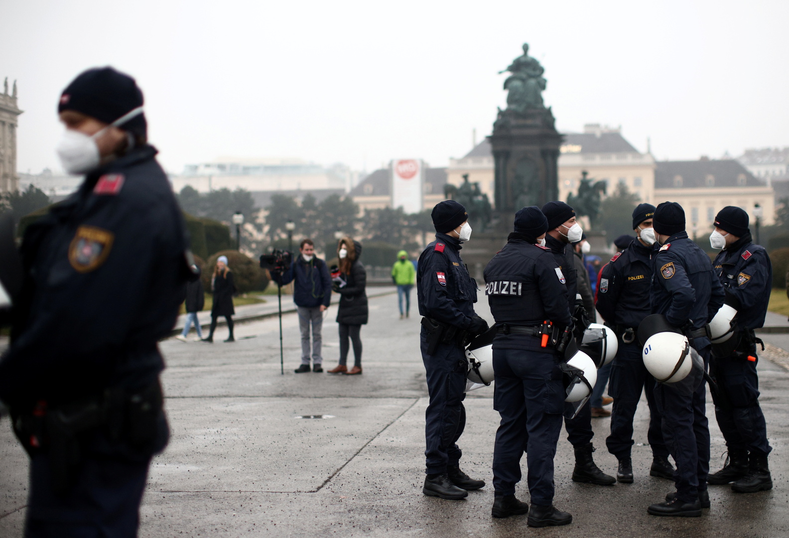 النمسا تعتقل 81 شخصا في إطار حملة عالمية على الجريمة المنظمة