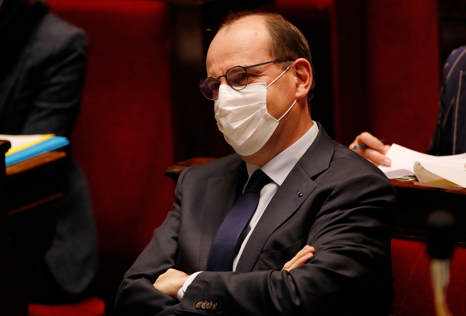 خضوع رئيس وزراء فرنسا للعزل الذاتي بعد إصابة زوجته بكورونا
