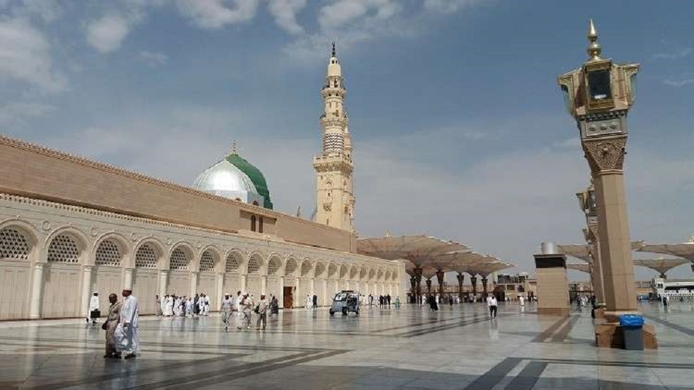 السديس يصدر قرارات عاجلة تطال إدارة شؤون المسجد النبوي