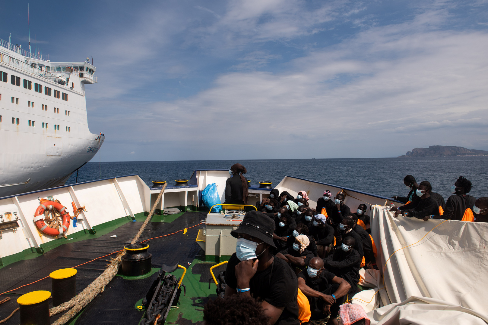 الأمم المتحدة تقول إن ليبيا اعتقلت أكثر من 270 مهاجرا تم إنقاذهم من البحر