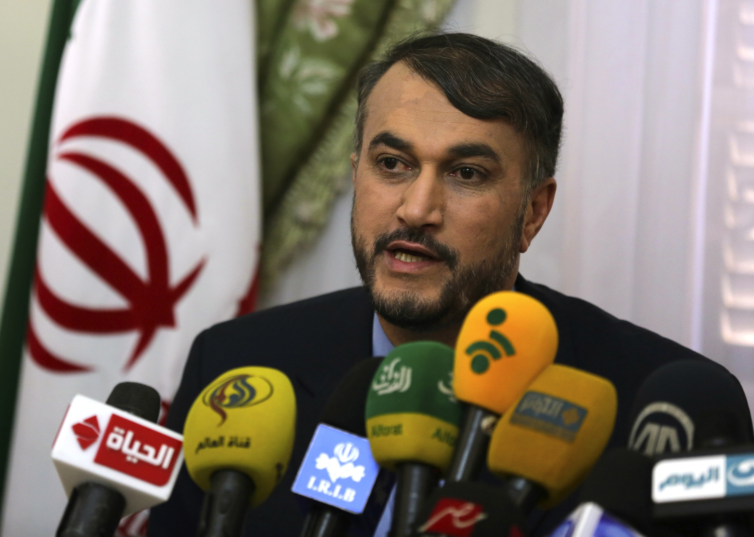 مسؤول إيراني يكشف توقعاته حول سياسة رئيسي الخارجية وما يتوجب على إدارة بايدن فعله