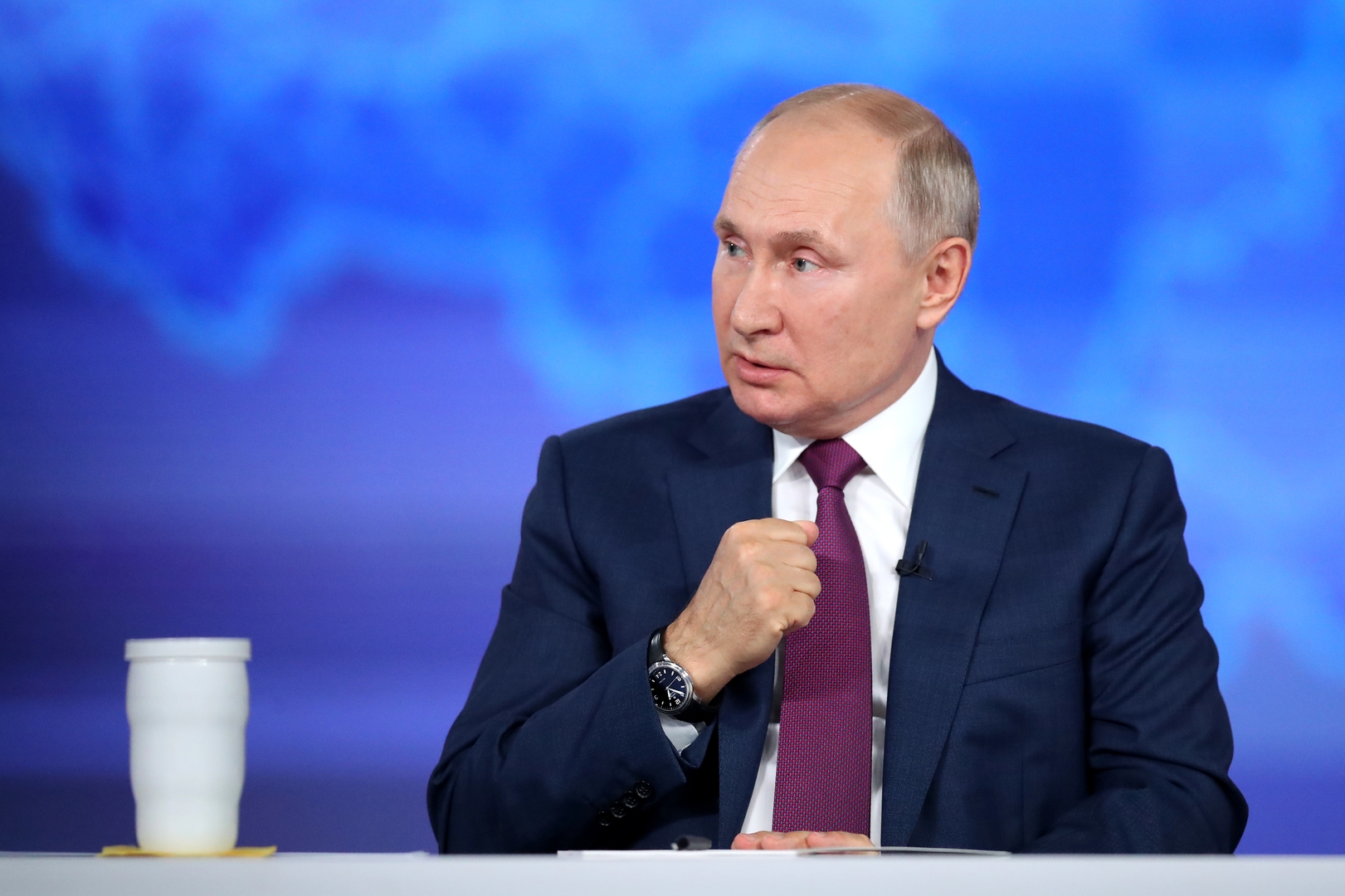 بوتين: احتياطي الذهب الرئيسي في روسيا هو شعبها