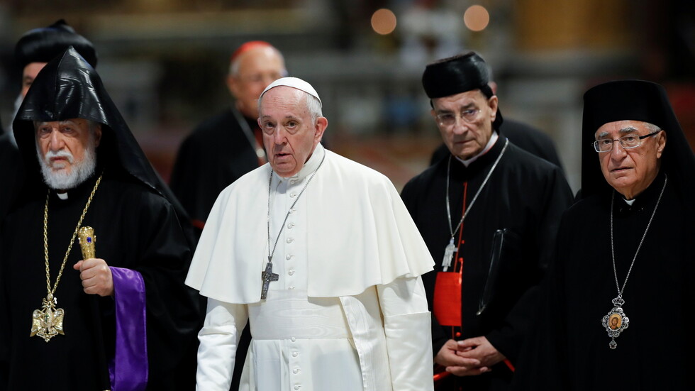 البابا فرنسيس يلتقي قادة كنائس لبنان