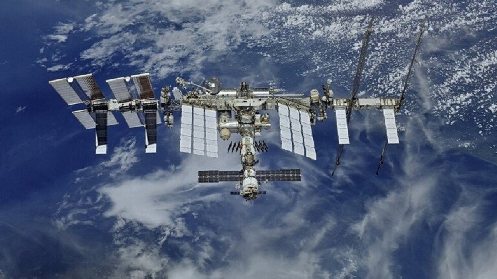 الأمريكيون أطلقوا بشكل خفي قمرا صناعيا من محطة الفضاء الدولية