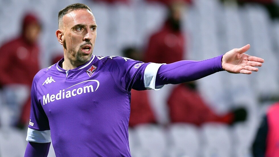 رسميا.. ريبيري يرحل عن فيورنتينا الإيطالي