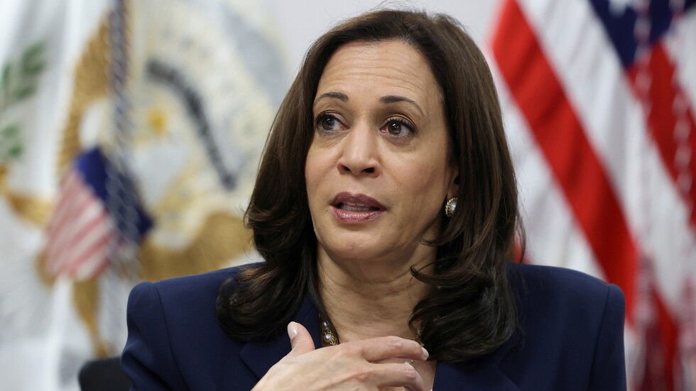 "بوليتيكو": مكتب كامالا هاريس "ليس بيئة صحية" للعمل ويعج بالمعارضة