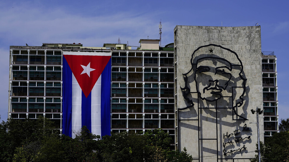 كوبا تستعد لاستخدام 