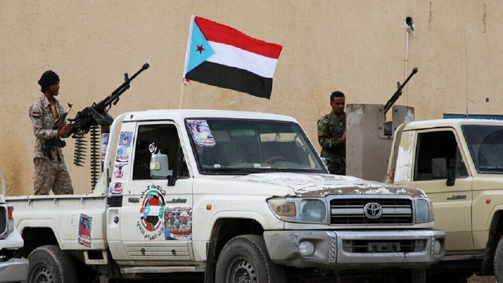 الانتقالي الجنوبي: لن نقف مكتوفي الأيدي تجاه العبث بأمن واستقرار أبين والجنوب عموما