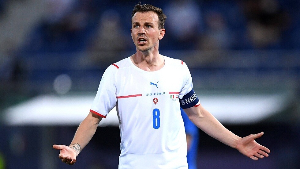قائد المنتخب التشيكي يعتزل دوليا بعد خروج منتخب بلاده من أمم أوروبا