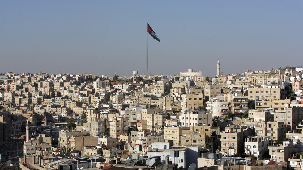 بعد جدل خطبة الجمعة الأخيرة في الأردن.. وزير الأوقاف يتهم البعض بـ"الافتراء" وحمل الفكر "الداعشي"