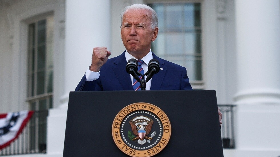 في يوم الاستقلال.. بايدن يدعو الأمريكيين للمساهمة في القضاء على الوباء