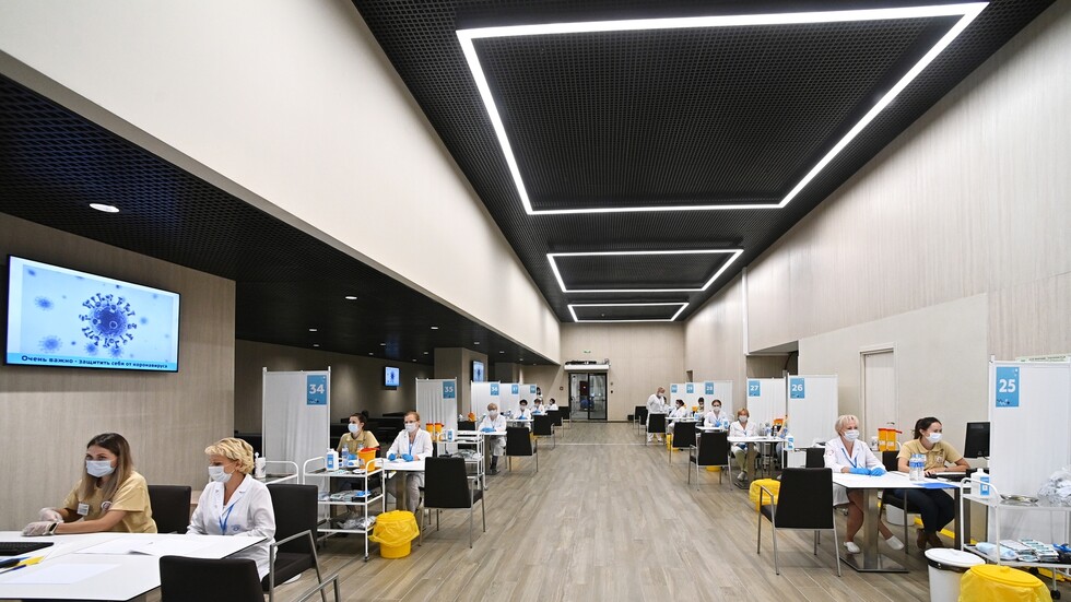 موسكو.. افتتاح واحد من أكبر مراكز التطعيم في العالم