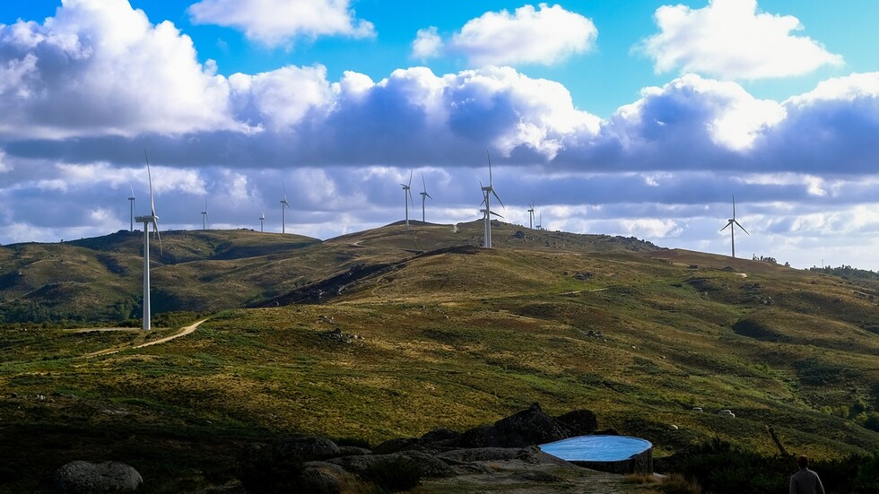 صحيفة صينية: الولايات المتحدة اعتبرت منصات لتوربينات الرياح على أنها صوامع لإطلاق صواريخ