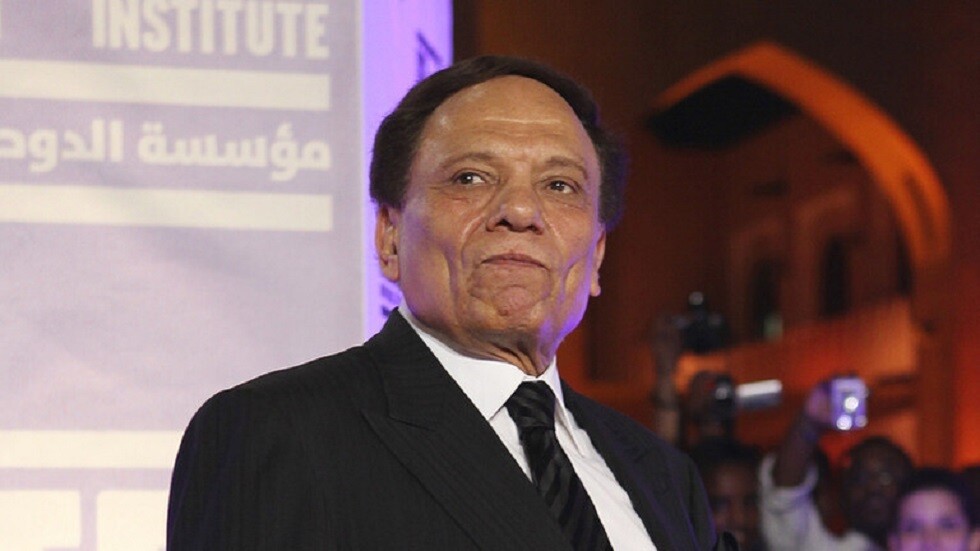 رامي إمام يكشف تفاصيل الحالة الصحية للزعيم عادل إمام