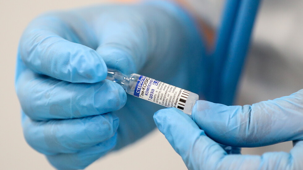 دراسة أرجنتينية: الآثار الجانبية للقاح "سبوتنيك V" الروسي لدى 0.5% ممن تلقوه