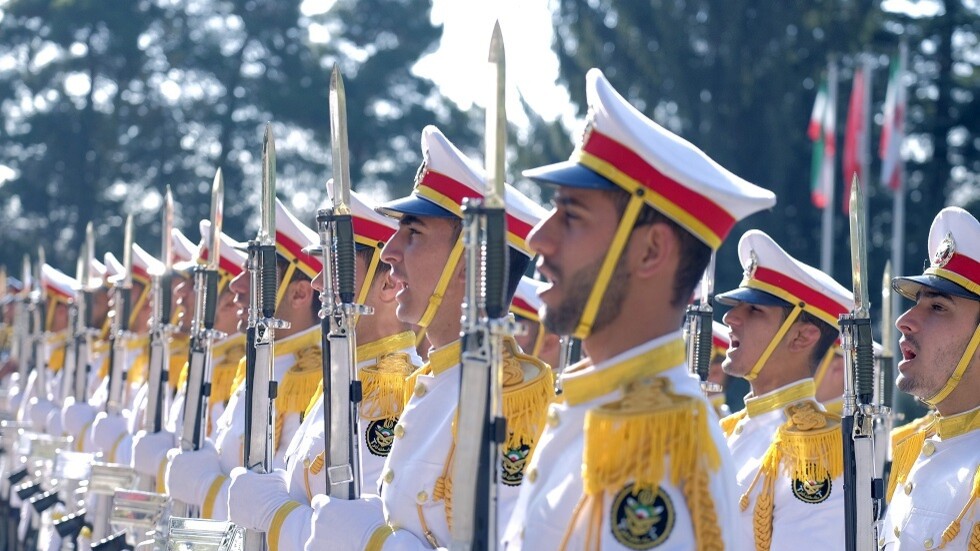 الجيش الإيراني: نراقب التحركات على الحدود مع أفغانستان ولن نسمح بأي دخول لأراضينا