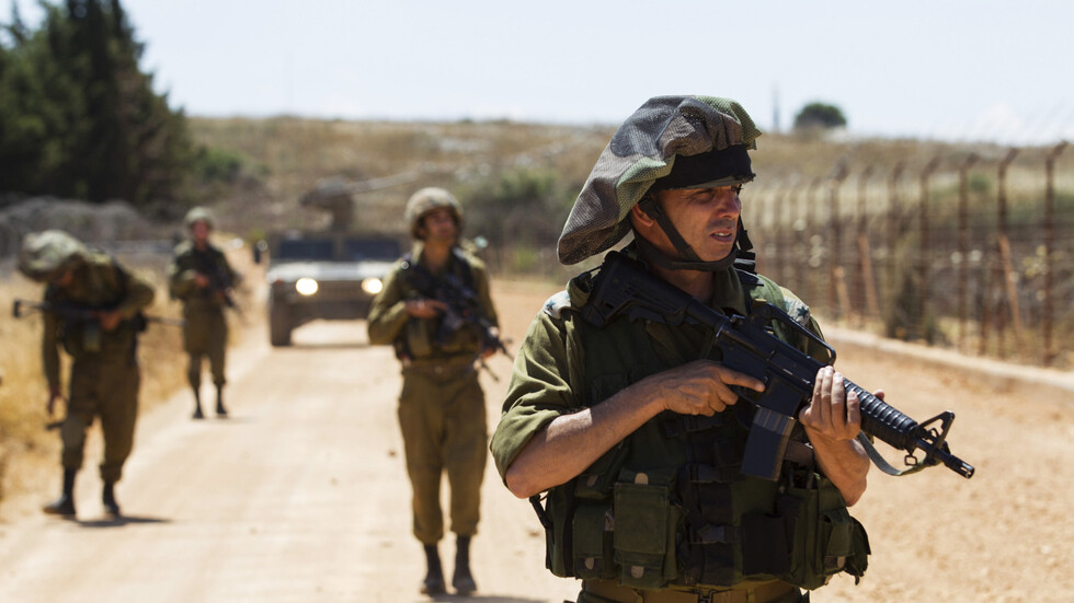 الجيش الإسرائيلي يعلن إحباط  محاولة تهريب أسلحة على الحدود اللبنانية هي الأكبر منذ سنوات (صور)