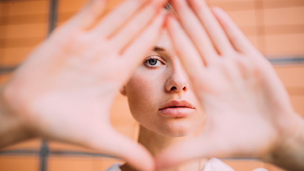 علامات تحذيرية على وجهك من ارتفاع مستويات السكر في الدم باستمرار!