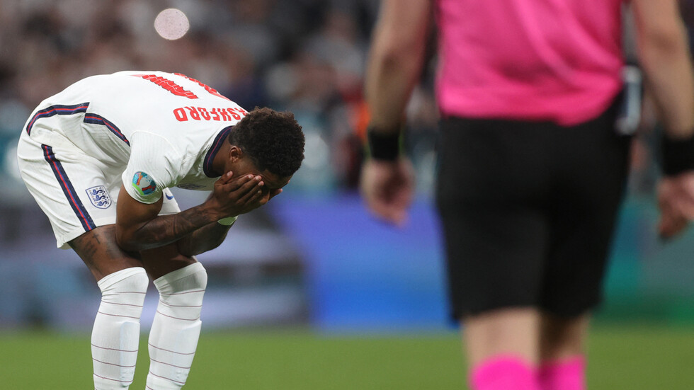 لاعب منتخب إنجلترا 