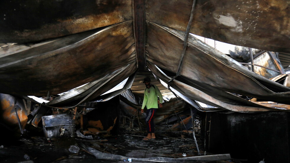 استقالة مسؤول صحة عراقي بعد مأساة مستشفى الحسين التعليمي (وثيقة بخط اليد)