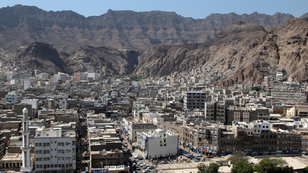 مليونا دولار من السعودية لإعادة تأهيل منازل في "عدن" اليمنية