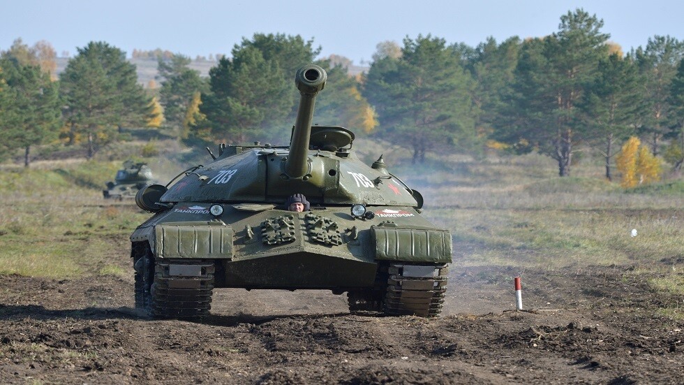 ما مصير دبابة "ستالين" في مصر؟