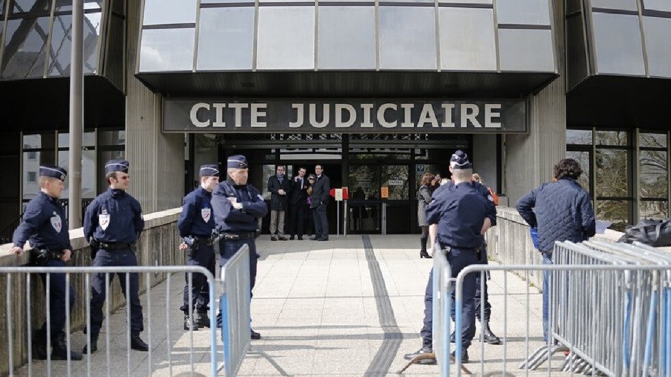 فرنسا.. إحالة التحقيق في مصدر ثروة حاكم مصرف لبنان المركزي إلى نيابة مكافحة الفساد