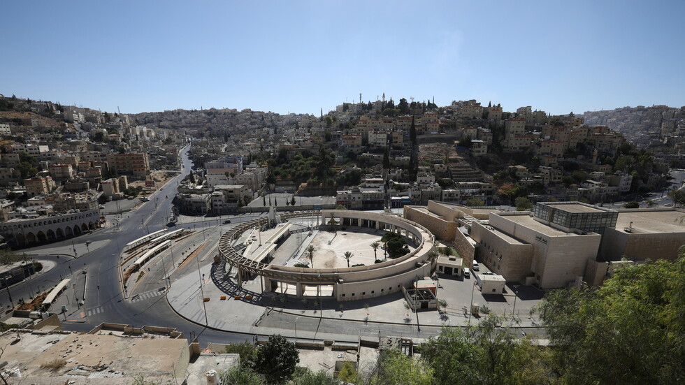 انتهاء الأعمال بجزء من أعمال مشروع الباص سريع التردد في الأردن