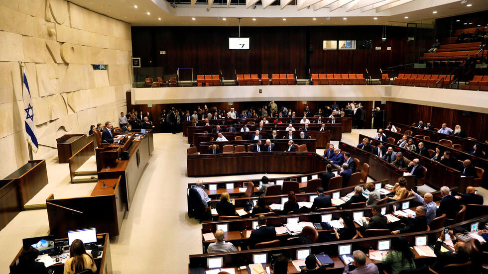 خلاف جديد بين القائمتين العربيتين في الكنيست الإسرائيلي