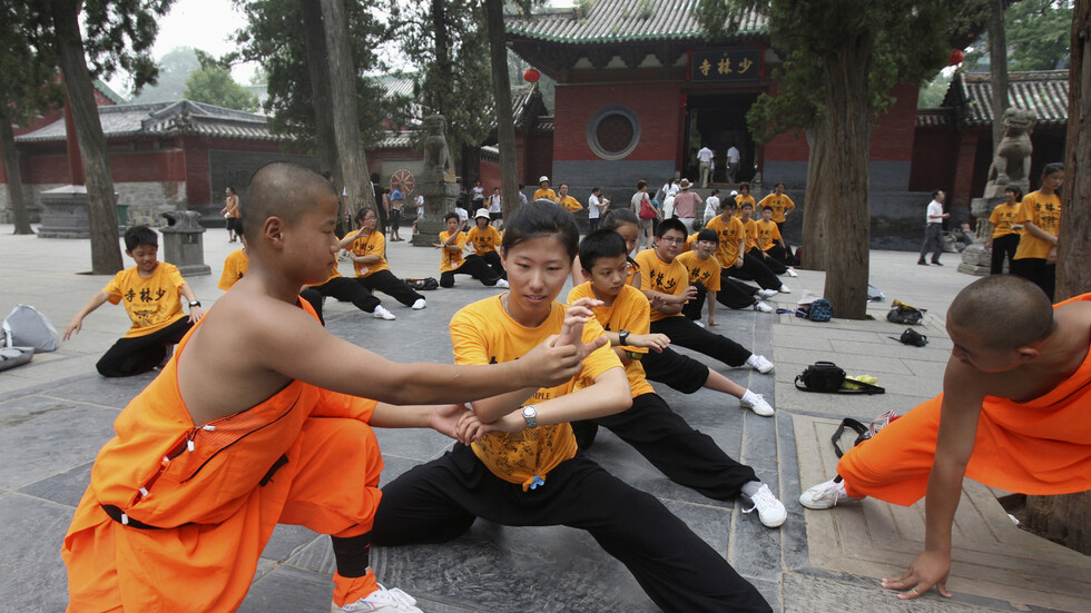 إغلاق معبد شاولين.. الفيضانات تجتاح 12 مدينة وسط الصين