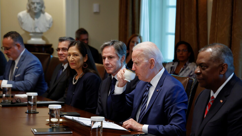 "أ ف ب": بعد 6 أشهر بالرئاسة.. رهان بايدن "ممل" لكنه "مهم" وشعبيته فاقت ترامب