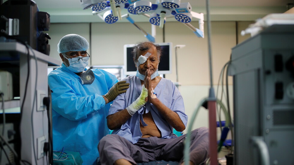 الهند.. أكثر من 45 ألف إصابة بالفطر الأسود بين مرضى كورونا