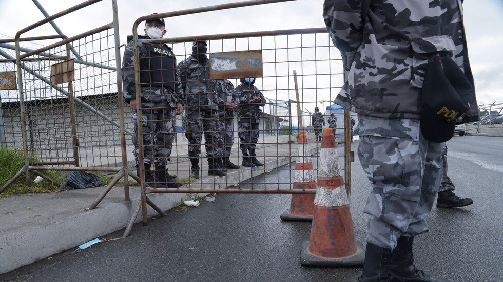 الإكوادور.. إعلان حال الطوارئ في سجون البلاد بعد اندلاع أعمال شغب