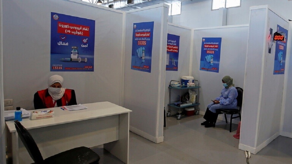 الصحة المصرية توفر لقاحي "أسترازينيكا" و"فايزر" لأغراض السفر للخارج