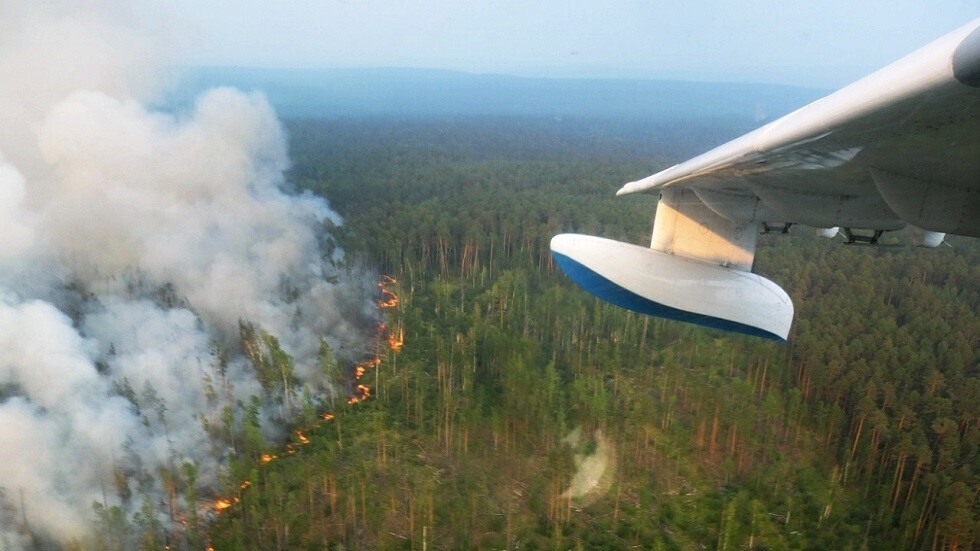 إيطاليا تطلب من دول أوروبية إرسال طائرات لمكافحة الحرائق بجزيرة سردينيا
