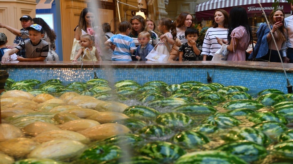 أيهما أكثر فائدة البطيخ الأحمر أم الأصفر؟