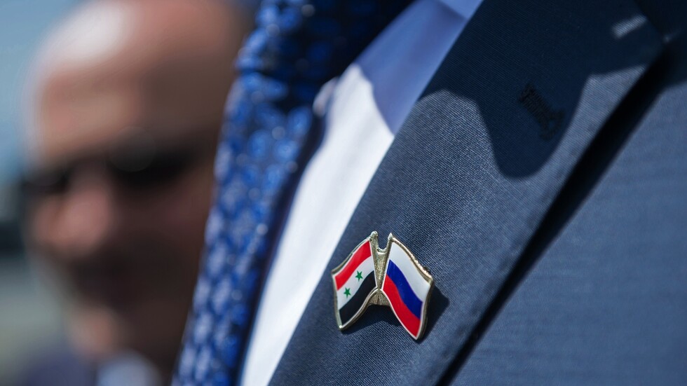 السفير الروسي:  مساعدة بعض الدول لسوريا تأتي عبر روسيا