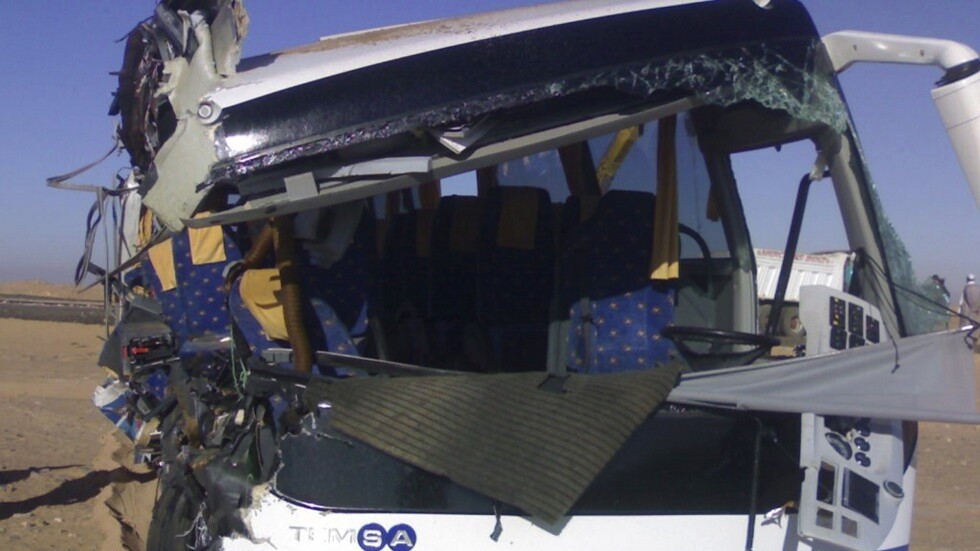 مصر.. مقتل 5 أشخاص وإصابة 20 بحادث سير شمال البلاد