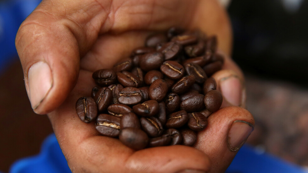 تحذيرات من ارتفاع حاد في أسعار البن