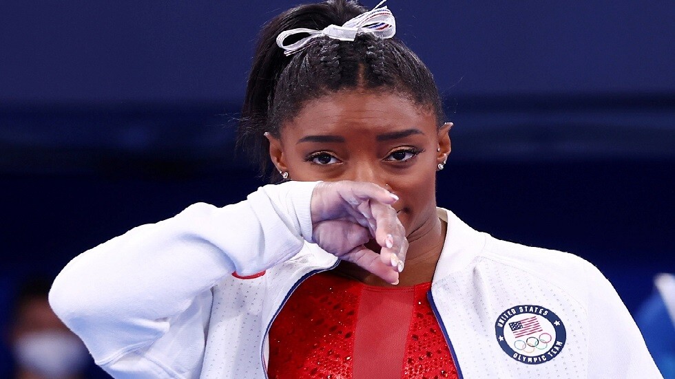 أولمبياد طوكيو.. انسحاب أسطورة الجمباز بايلز من نهائي فردي كل الأجهزة