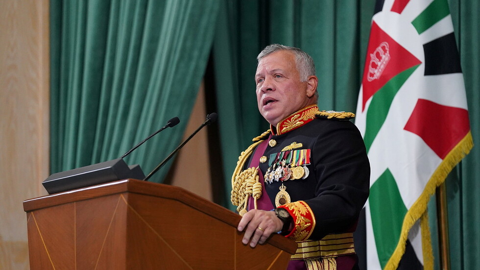 الملك الأردني يغادر المملكة متوجها إلى أثينا