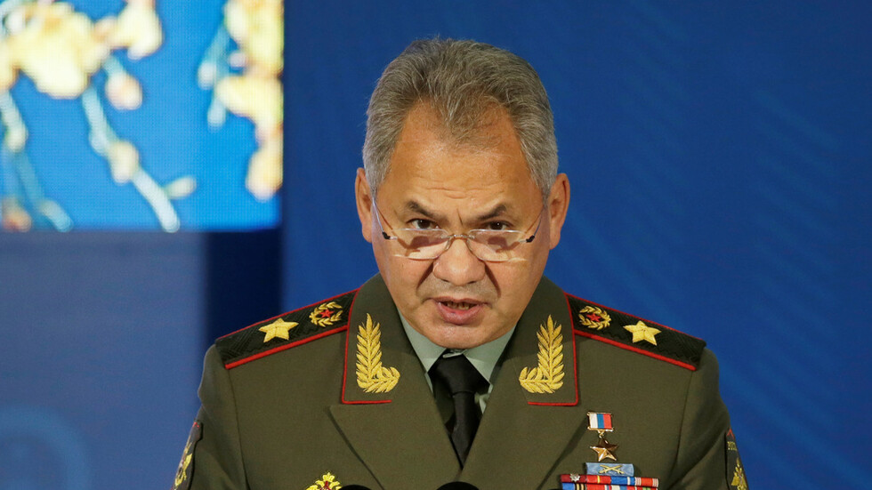 شويغو: الولايات المتحدة تبحث عن موطئ قدم في آسيا الوسطى بعدما فقدت كل شيء في أفغانستان