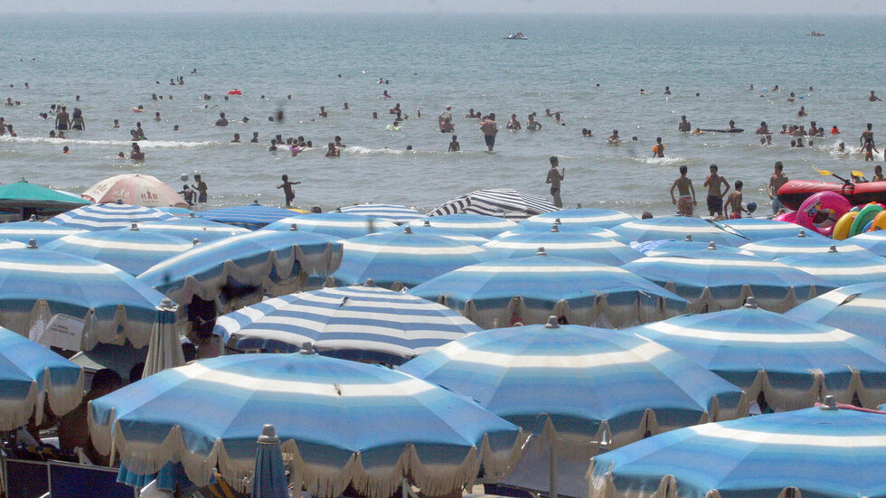 دول جنوب شرق أوروبا تتأهب لموجة طقس شديد الحرارة