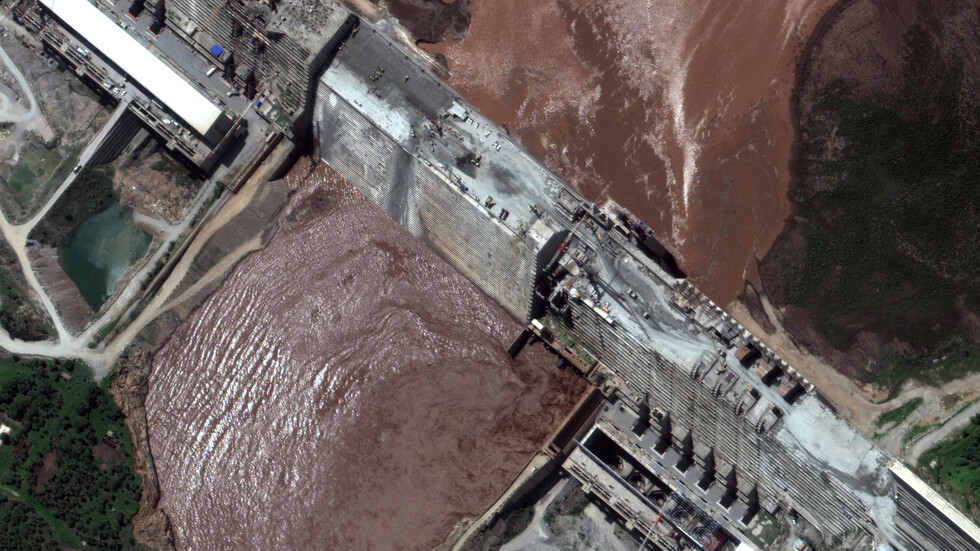 رواية مصر.. خبراء يتحدثون عن معدل الأمان في سد النهضة