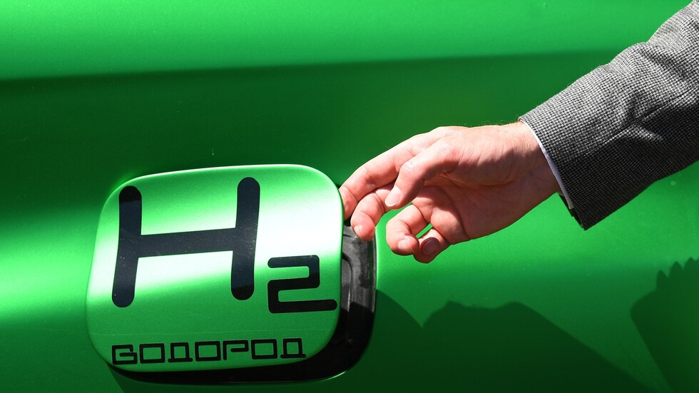 إطلاق مجموعة عمل روسية إماراتية لتطوير التعاون في مجال طاقة الهيدروجين