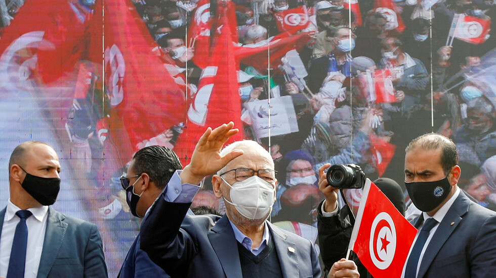 تونس.. "حركة النهضة" تؤجل اجتماع مجلس الشورى وسط انقسامات حادة على القيادة